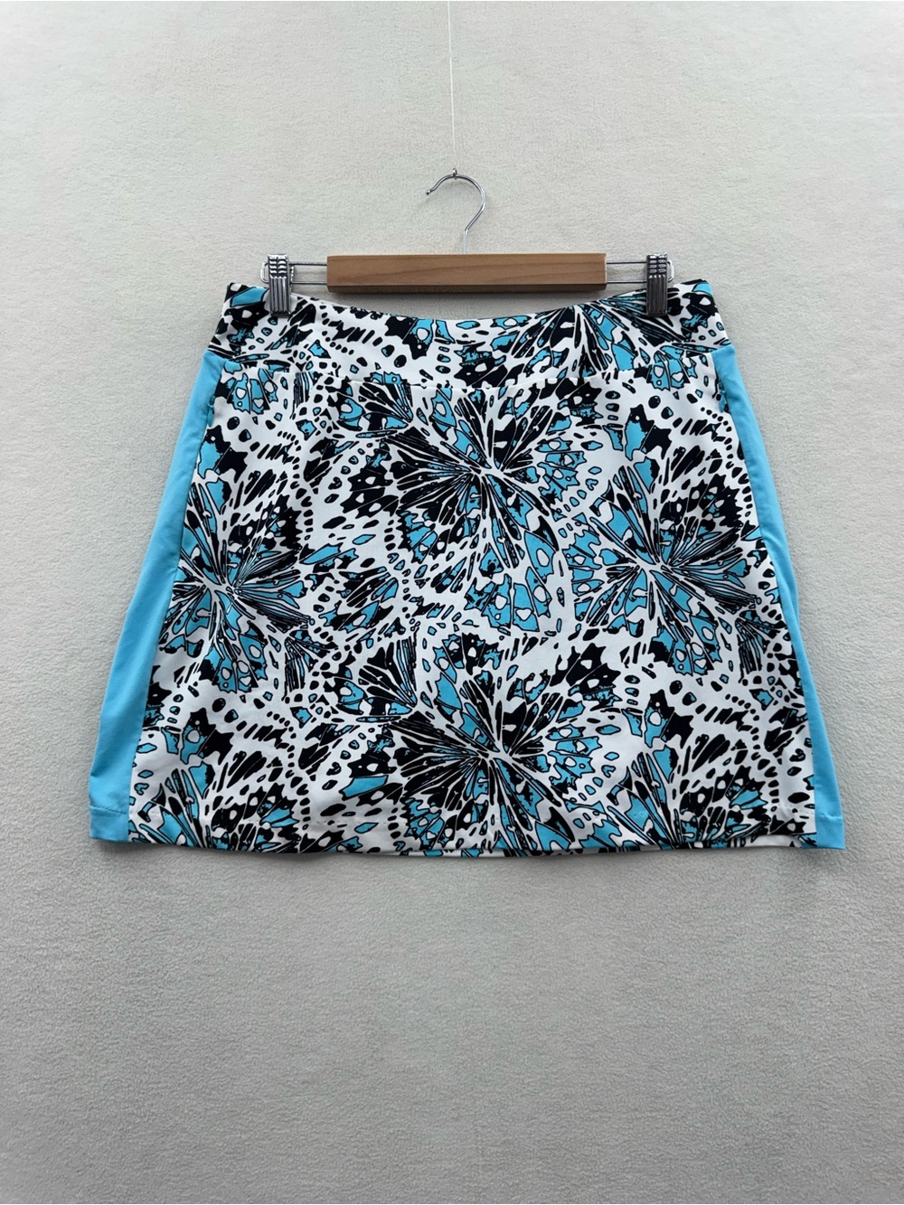 Tail Women's Medium Blue White Floral Print Elastic Waist Activewear Skort